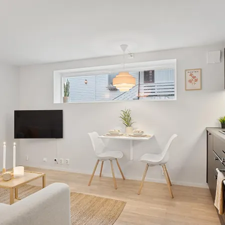 Modern Apartment With Wifi And New Furniture - Free Parking Haugesund Exterior photo